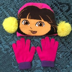 Dora the Explorer ~ hat and gloves